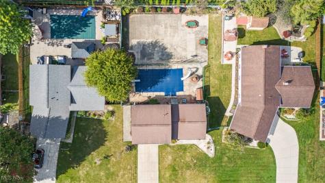 3520 Archwood Drive Rocky River OH 44116