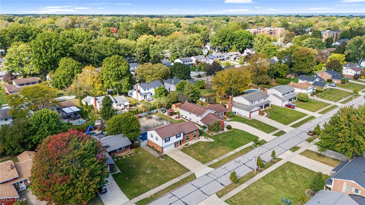 3520 Archwood Drive Rocky River OH 44116