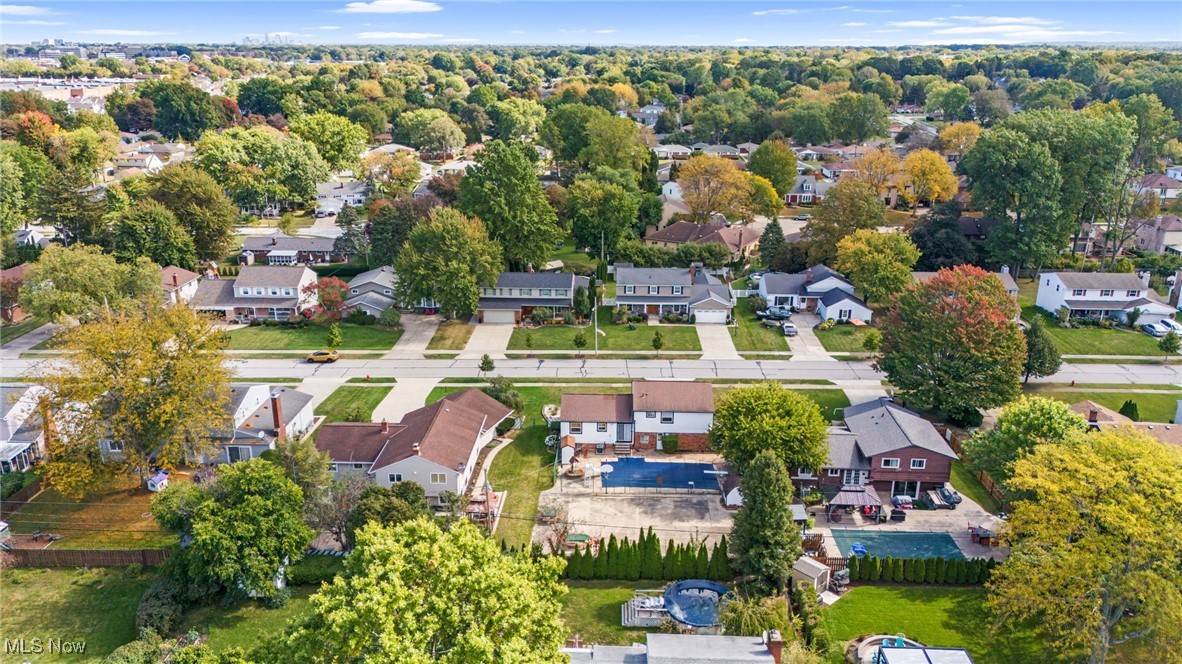 3520 Archwood Drive Rocky River OH 44116