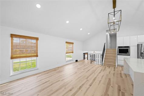 3520 Archwood Drive Rocky River OH 44116