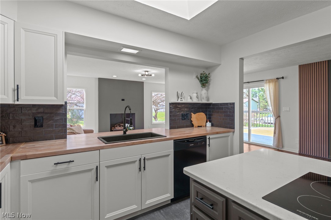 3520 Shellhart Road Norton OH 44203