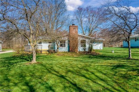 3520 Shellhart Road Norton OH 44203