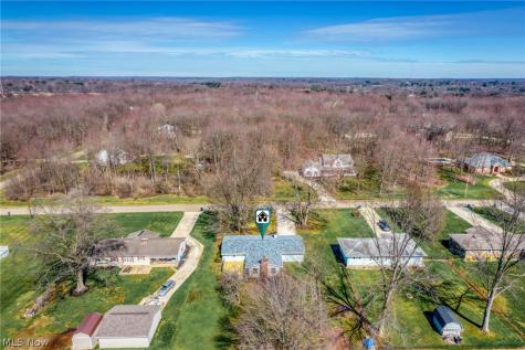 3520 Shellhart Road Norton OH 44203