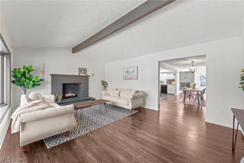 3520 Shellhart Road Norton OH 44203