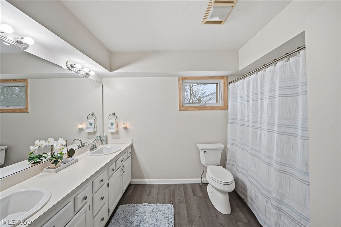4560 Newbury Drive Vermilion OH 44089