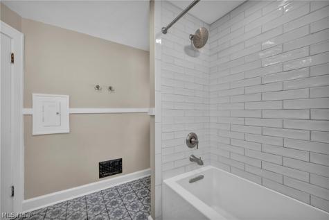 108 Morgan Street Oberlin OH 44074
