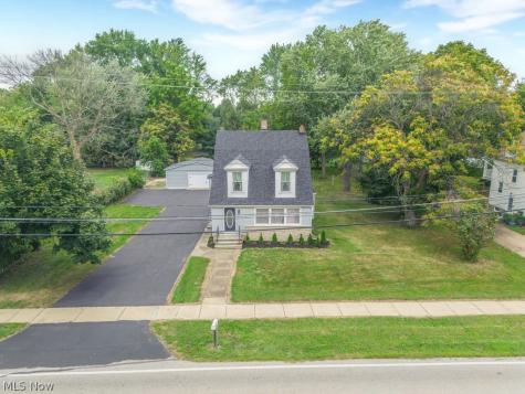 41796 Adelbert Street Elyria OH 44035