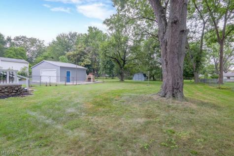 41796 Adelbert Street Elyria OH 44035