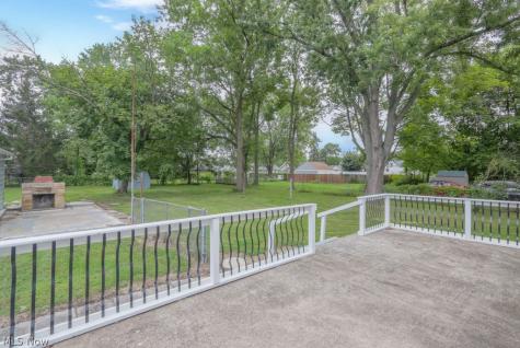 41796 Adelbert Street Elyria OH 44035