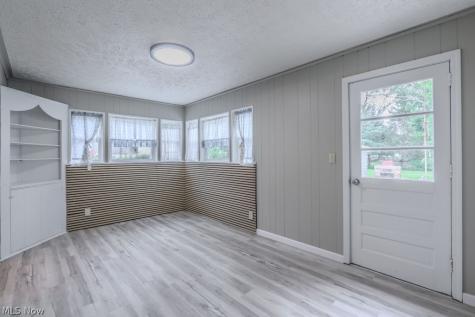 41796 Adelbert Street Elyria OH 44035