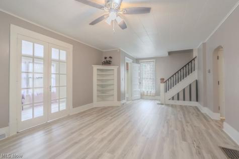 41796 Adelbert Street Elyria OH 44035