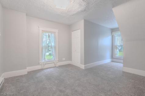 41796 Adelbert Street Elyria OH 44035