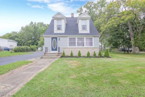 41796 Adelbert Street Elyria OH 44035