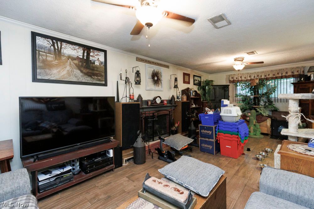 737 Georgetown Avenue Elyria OH 44035