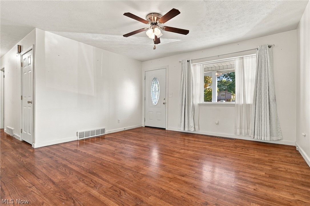 1010 S Broadway Street New Philadelphia OH 44663