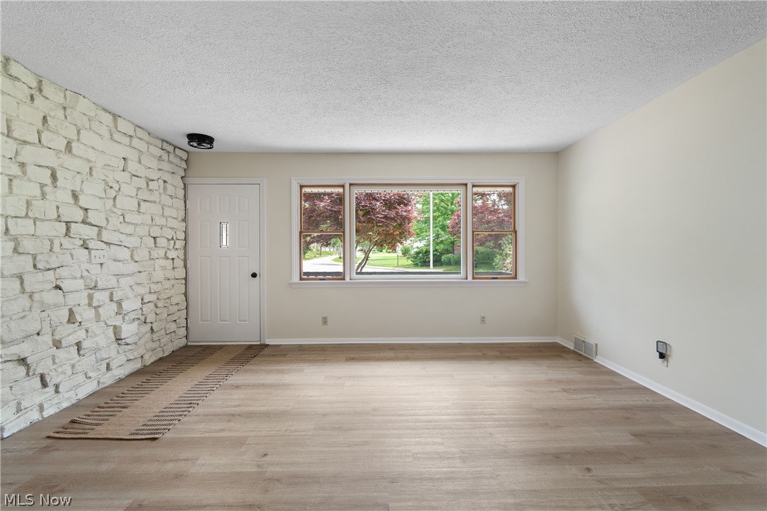 1222 Janis Avenue Akron OH 44314