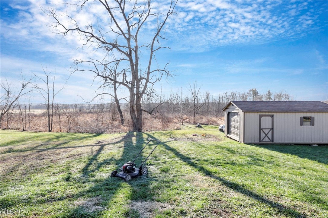 14824 Old Glory Rd, Lore City OH 43755