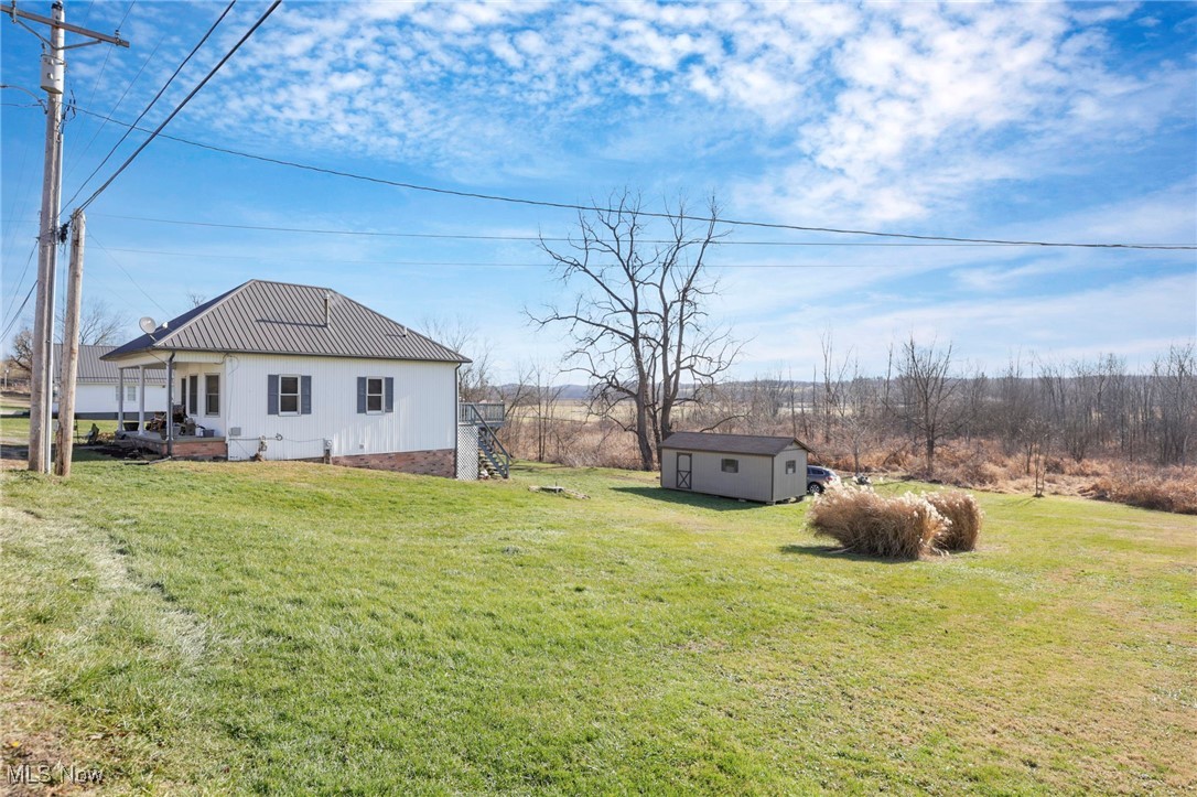 14824 Old Glory Rd, Lore City OH 43755