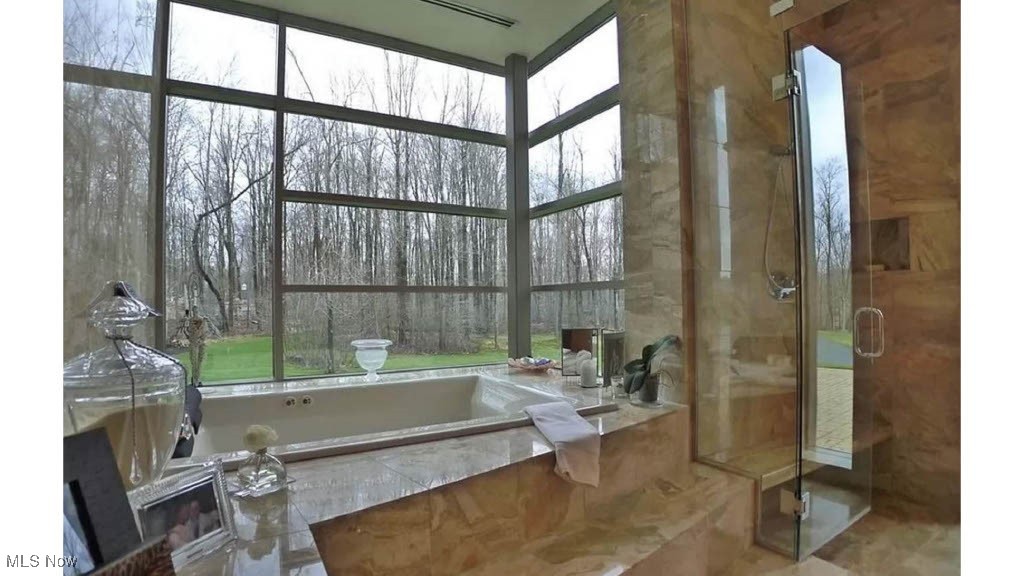 13695 County Line Road Chagrin Falls OH 44022