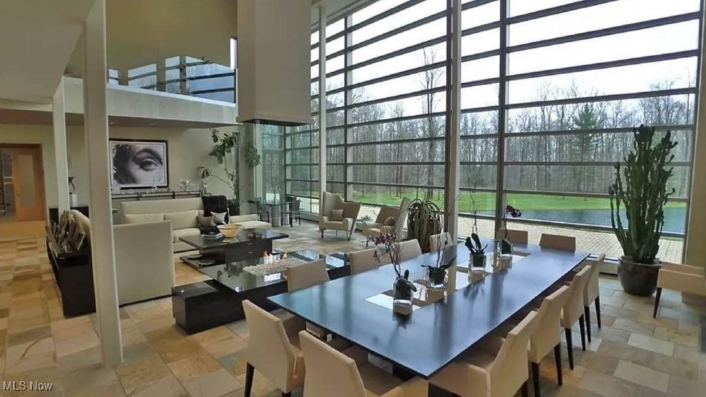 13695 County Line Road Chagrin Falls OH 44022