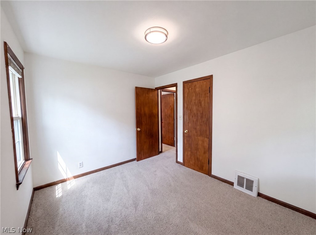 971 Learidge Road Cleveland OH 44124