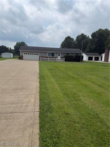 4828 Waterloo Road Atwater OH 44201