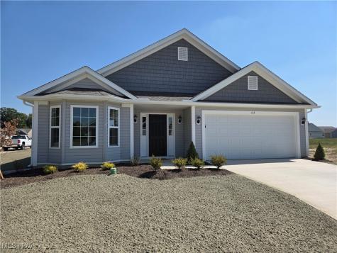 157 Stonecrest Trail Elyria OH 44035