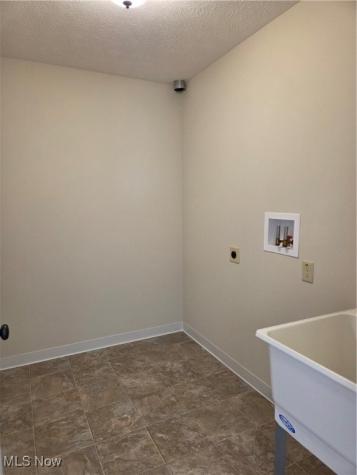 157 Stonecrest Trail Elyria OH 44035