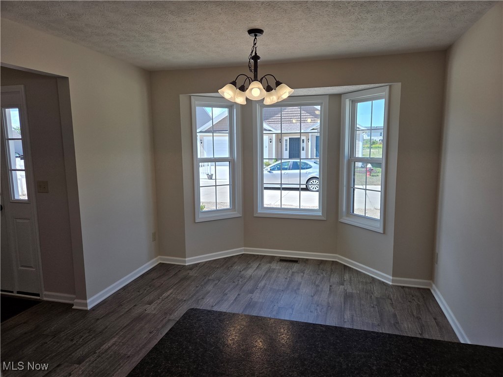 157 Stonecrest Trail Elyria OH 44035