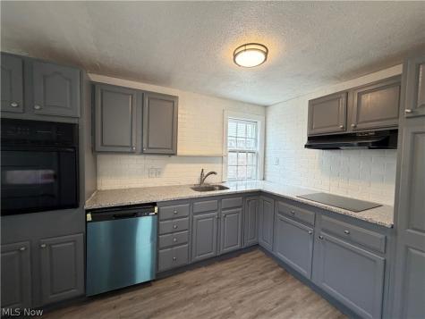121 E 205th Street Euclid OH 44123
