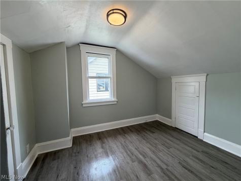 121 E 205th Street Euclid OH 44123