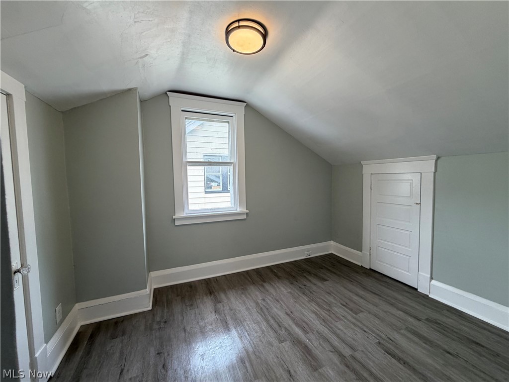 121 E 205th Street Euclid OH 44123