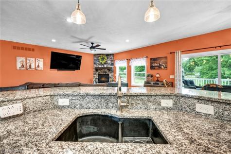 8780 Mapleleaf Drive Westfield Center OH 44251