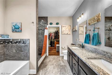 8780 Mapleleaf Drive Westfield Center OH 44251
