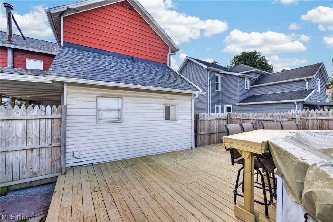 204 W Clark Street East Palestine OH 44413