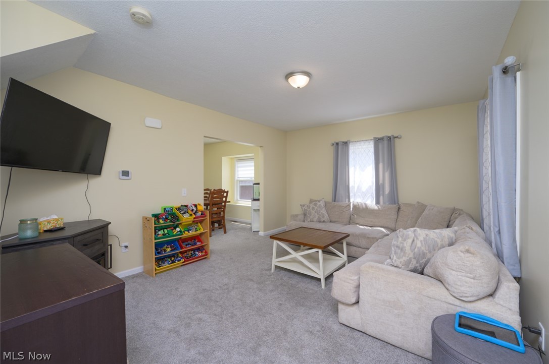 185 24th Street NW Barberton OH 44203