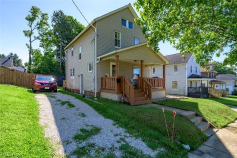 185 24th Street NW Barberton OH 44203