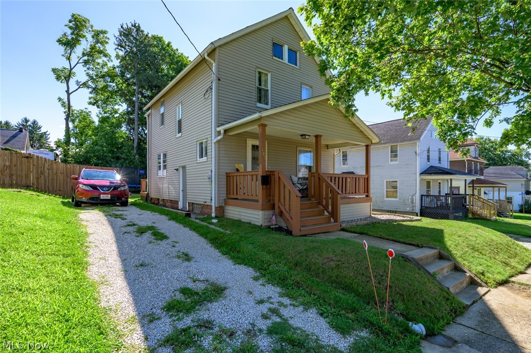 185 24th Street NW Barberton OH 44203