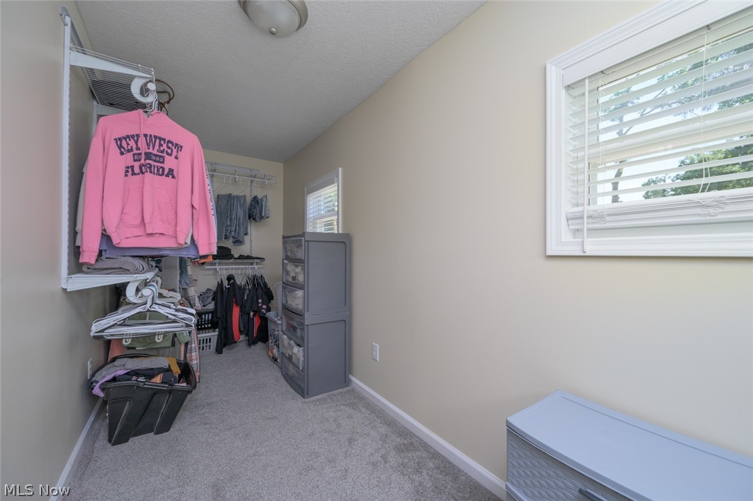185 24th Street NW Barberton OH 44203