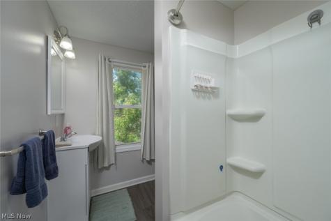 185 24th Street NW Barberton OH 44203