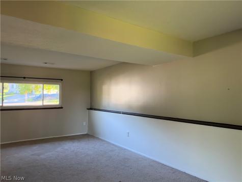 1930 Jo Ann Drive Parma OH 44134
