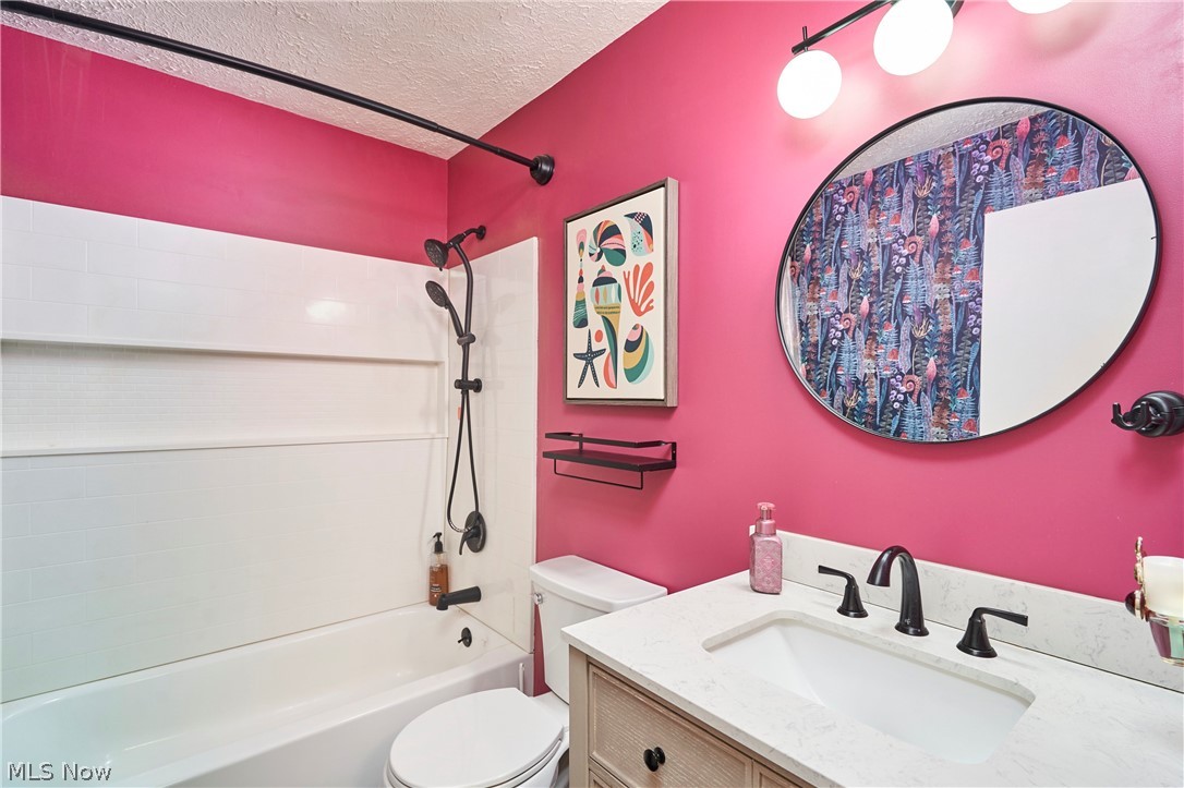 1730 Spring Valley Avenue NW Canton OH 44708