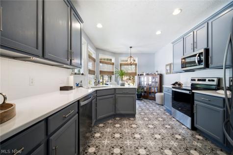 10411 Rock Ledge Way North Royalton OH 44133