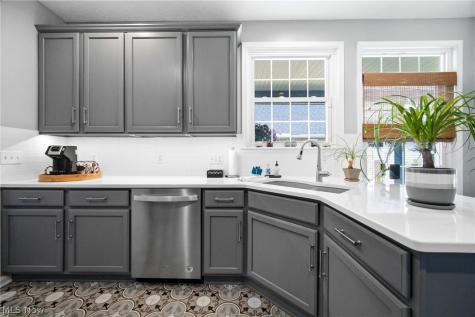10411 Rock Ledge Way North Royalton OH 44133