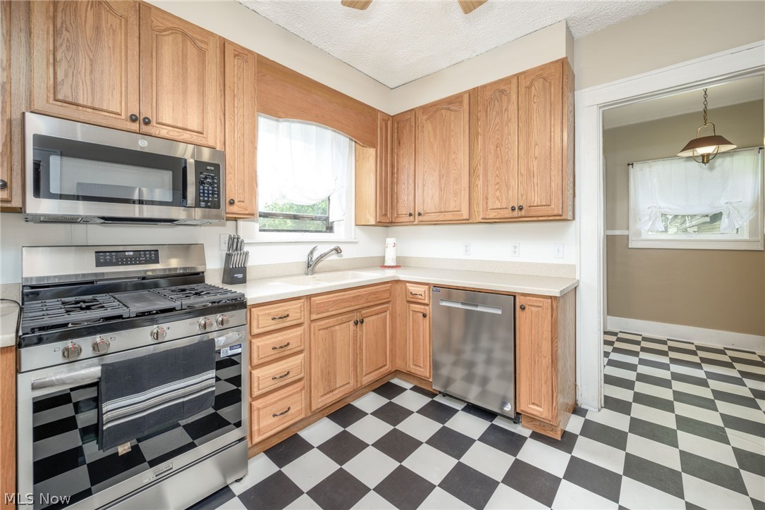 748 E Main Street Ravenna OH 44266