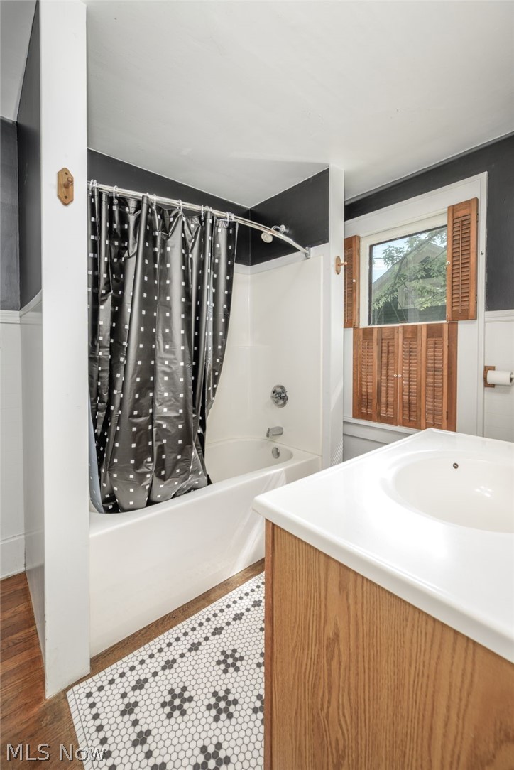 748 E Main Street Ravenna OH 44266
