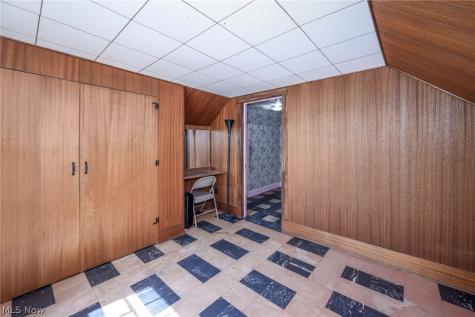 748 E Main Street Ravenna OH 44266