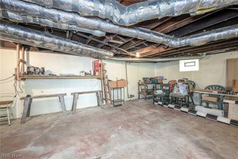 748 E Main Street Ravenna OH 44266