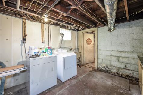 748 E Main Street Ravenna OH 44266