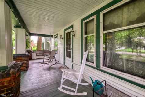748 E Main Street Ravenna OH 44266
